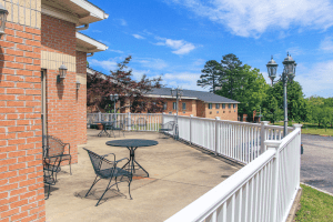 Nursing Home Savannah TN porch view